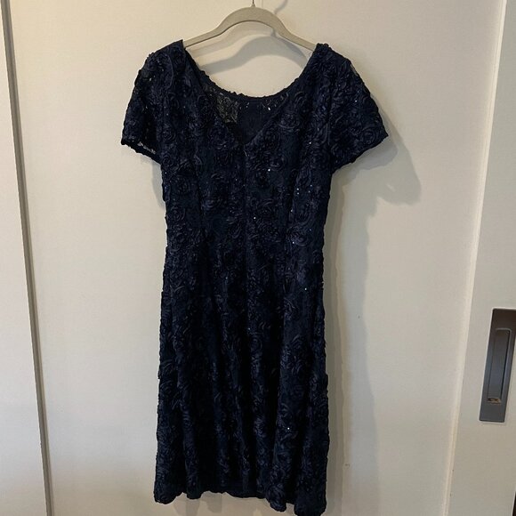 Rosette Sequin Lace Tea-Length Cocktail Dress with Cap Sleeves - Picture 2 of 4